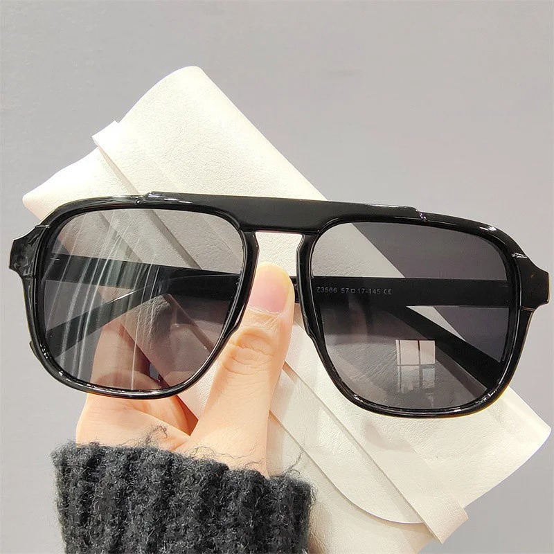 New Oversized Frame Sunglasses - Vintage Fashion Images ulasan dan harga