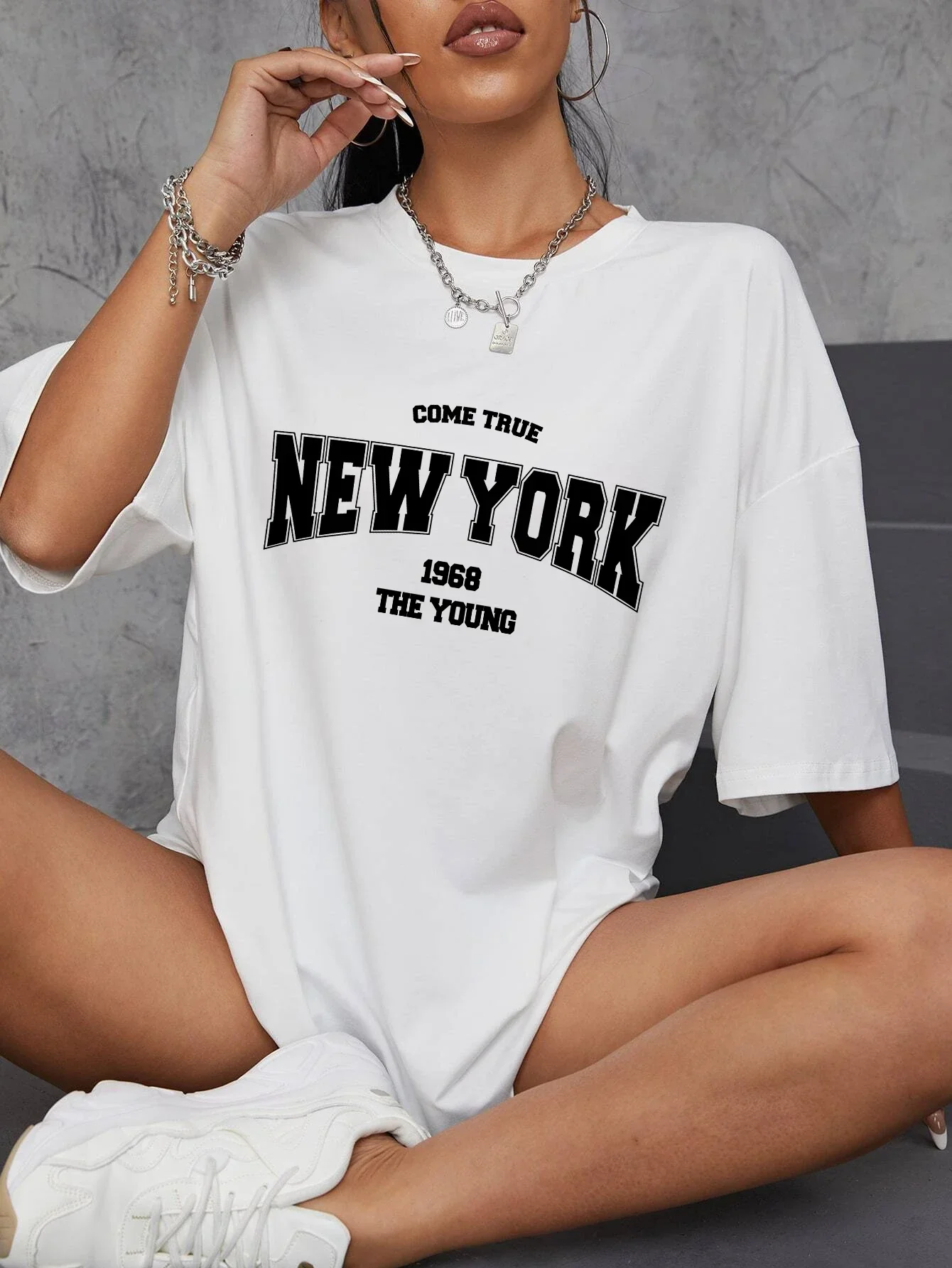 Vintage 1968 New York Graphic  - Vintage Fashion New York ulasan dan harga