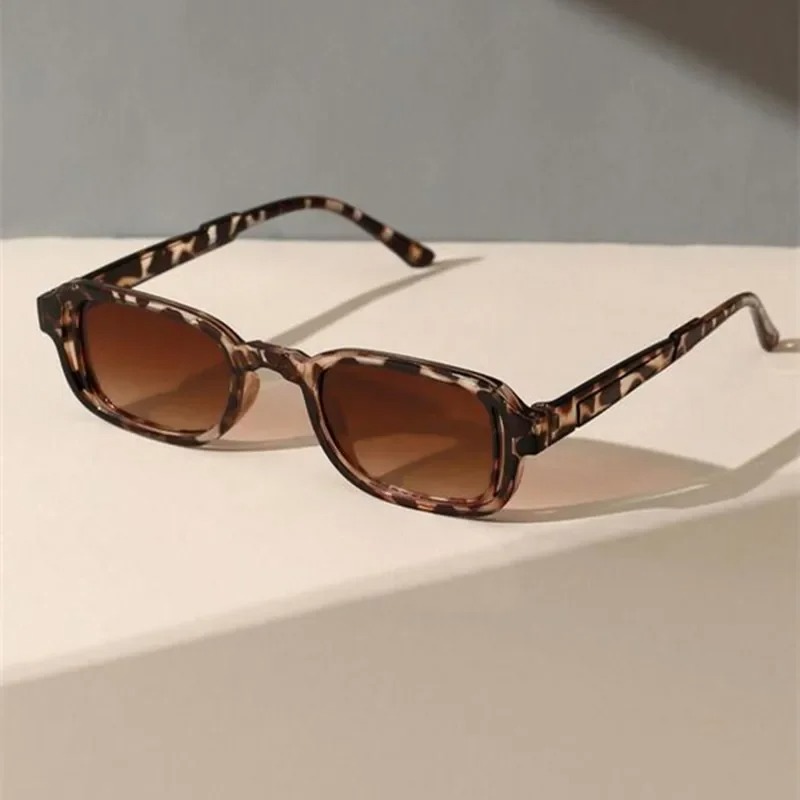 Luxurious Rectangle Sunglasses - Vintage Fashion Designer ulasan dan harga