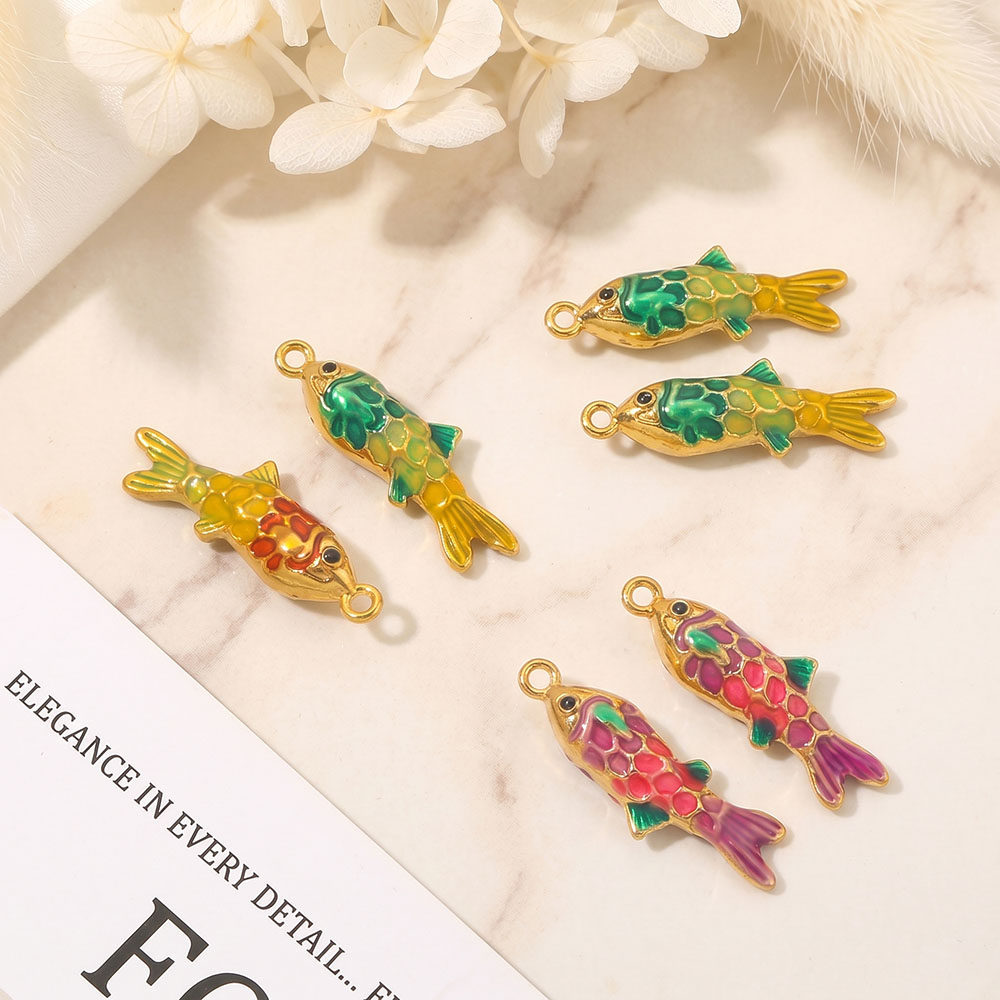 2pcs Enamel Ocean Animal Charm - Vintage Fashion Finds ulasan dan harga
